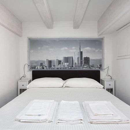 Nest For 2 In Milan Fashion District Via S Cecilia Apartment Luaran gambar