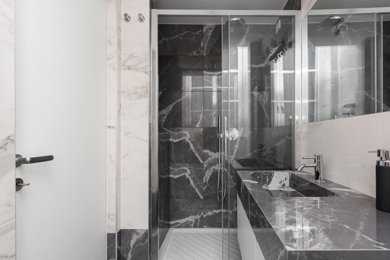 Nest For 2 In Milan Fashion District Via S Cecilia Apartment Luaran gambar