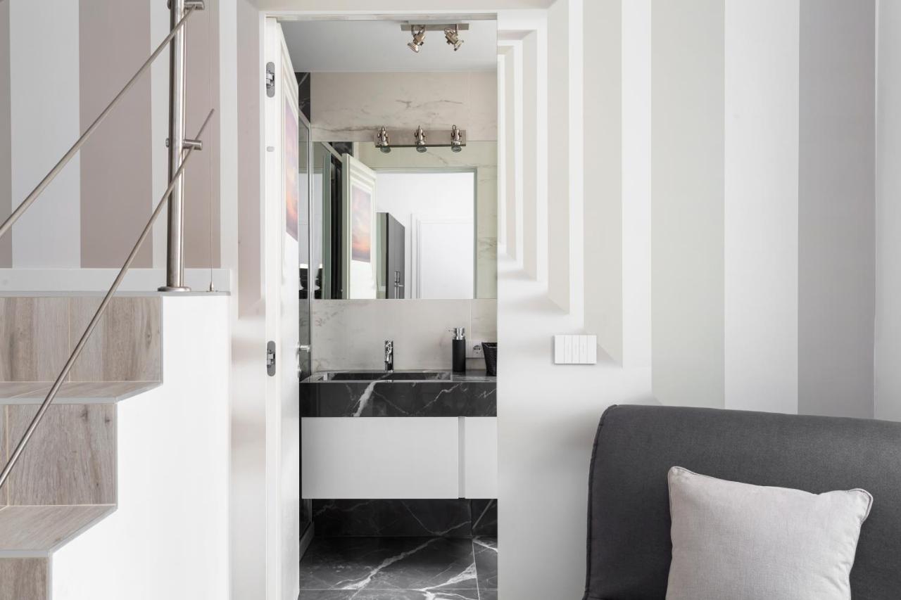 Nest For 2 In Milan Fashion District Via S Cecilia Apartment Luaran gambar
